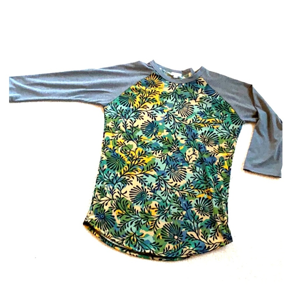 LuLaRoe baseball style 3/4 sleeve tee